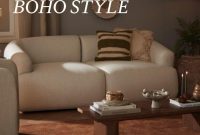 Dunkles Boho-Wohnzimmer Im Eleganten Retro-Stil Dunkles Boho-Wohnzimmer Im Eleganten Retro-Stil